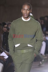 Paris Men SS arch