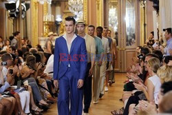 Paris Men SS arch