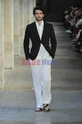 Paris Men SS arch