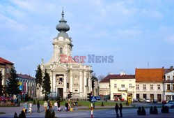 Miasta i miasteczka Polski KCh