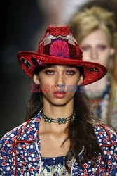 Anna Sui