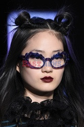 Anna Sui details