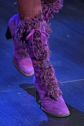 Anna Sui details