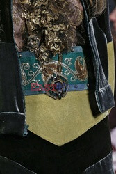 Anna Sui details