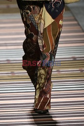 Etro details