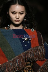 Etro details