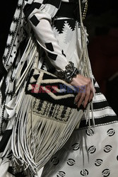 Etro details