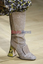 Rochas details