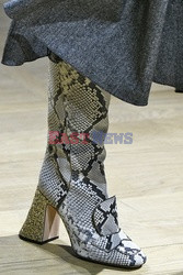 Rochas details