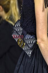 Dior details details