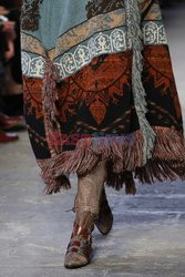 Etro details