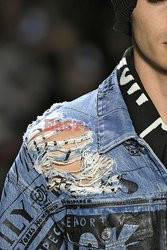 Jeremy Scott details