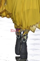 Manish Arora details details