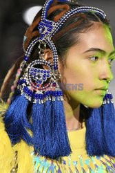 Manish Arora details details