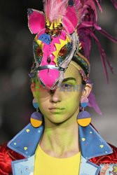 Manish Arora details details