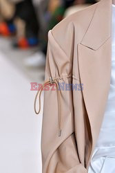 Nina Ricci details details