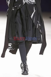 Yohji Yamamoto details details