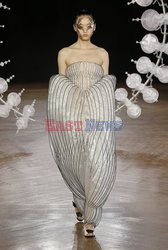 Iris Van Herpen LB