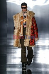 DSQUARED2