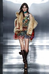 DSQUARED2