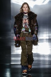 DSQUARED2