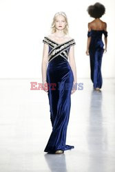 Tadashi Shoji LB