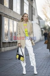 Roland Mouret Street Style