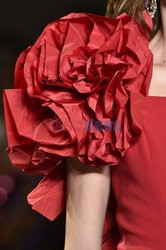 Tadashi Shoji Details