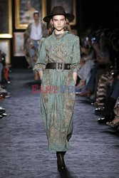 Etro LB