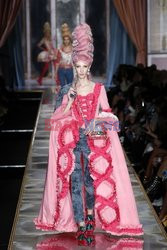 Moschino LB