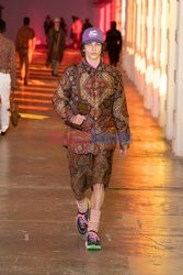 Etro LB