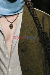 Etro details