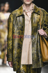 Etro details