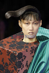 Viktor and Rolf details HC, detale