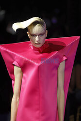 Viktor and Rolf details HC, detale