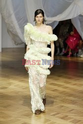 Preen LB