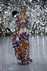 Naeem Khan LB