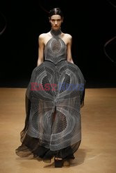 Iris Van Herpen LB