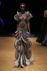 Iris Van Herpen LB