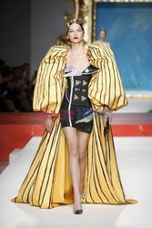 Moschino LB