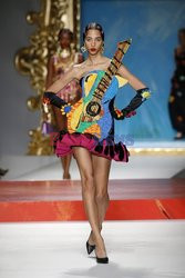 Moschino LB