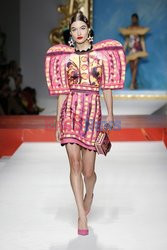 Moschino LB