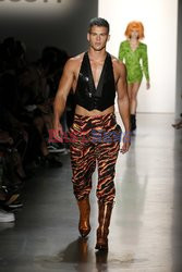 Jeremy Scott LB