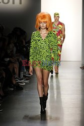 Jeremy Scott LB