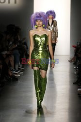 Jeremy Scott LB