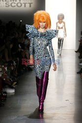 Jeremy Scott LB