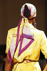 Etro details