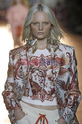 Etro details