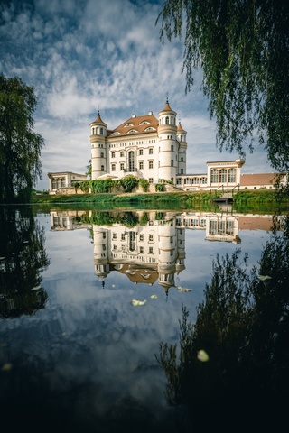 POLSKIE ZAMKI I PAŁACE